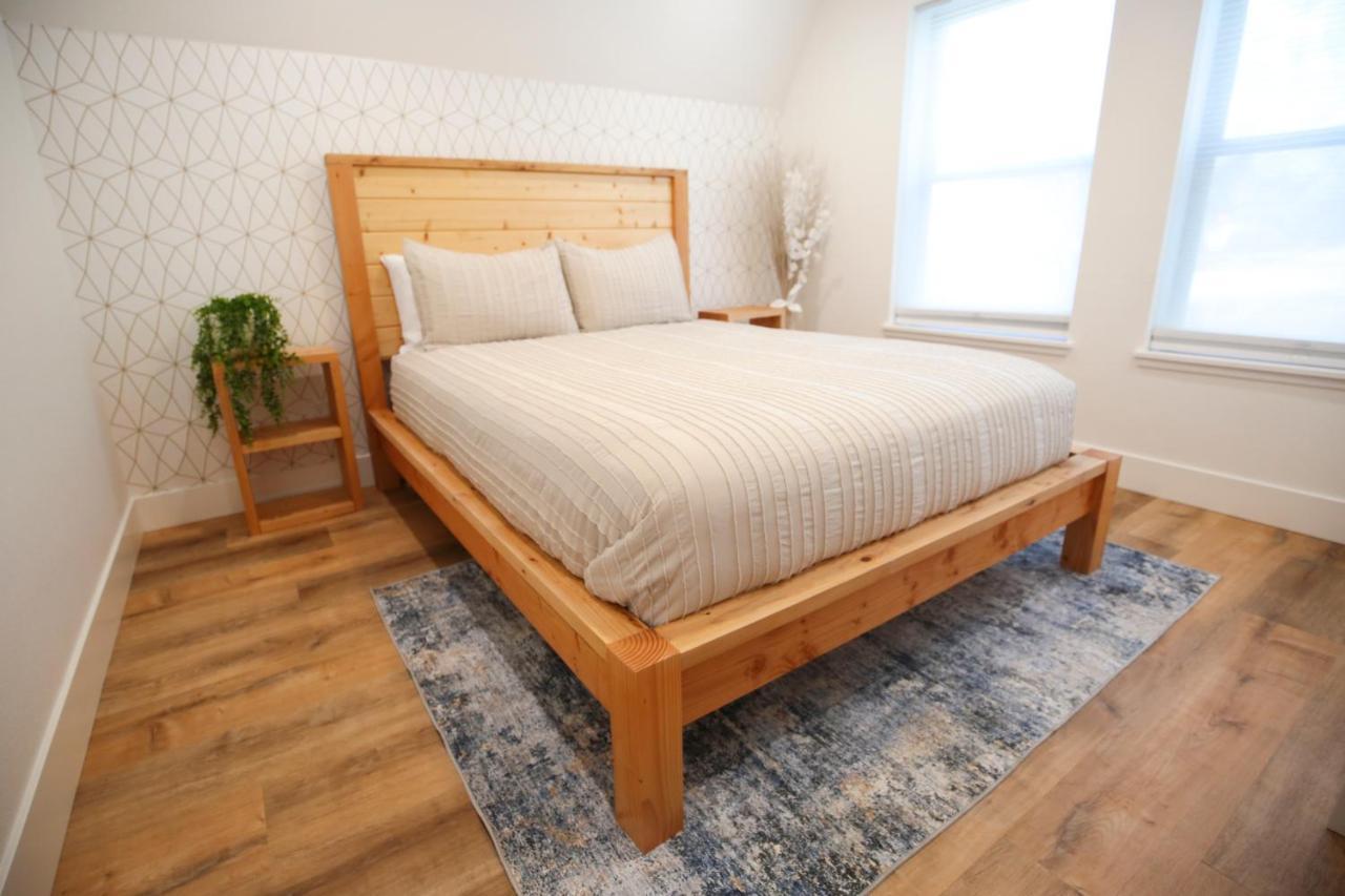 High End A-Frame - Hot Tub - Awesome Views - Yosemite - Electric Vehicle Friendly - Sleeps 10 Villa Oakhurst Eksteriør bilde